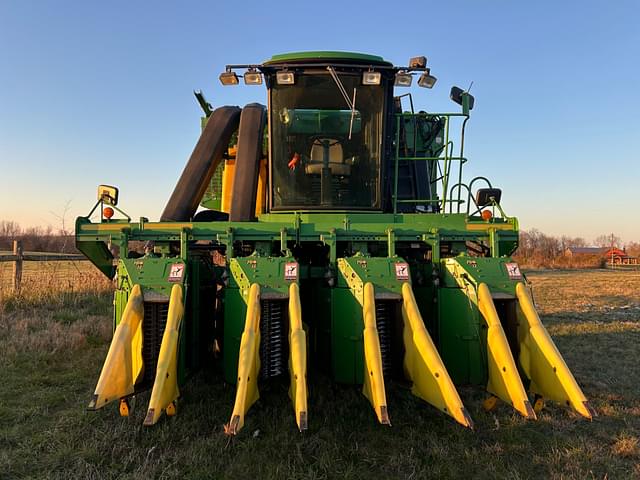 Image of John Deere 9970 equipment image 2