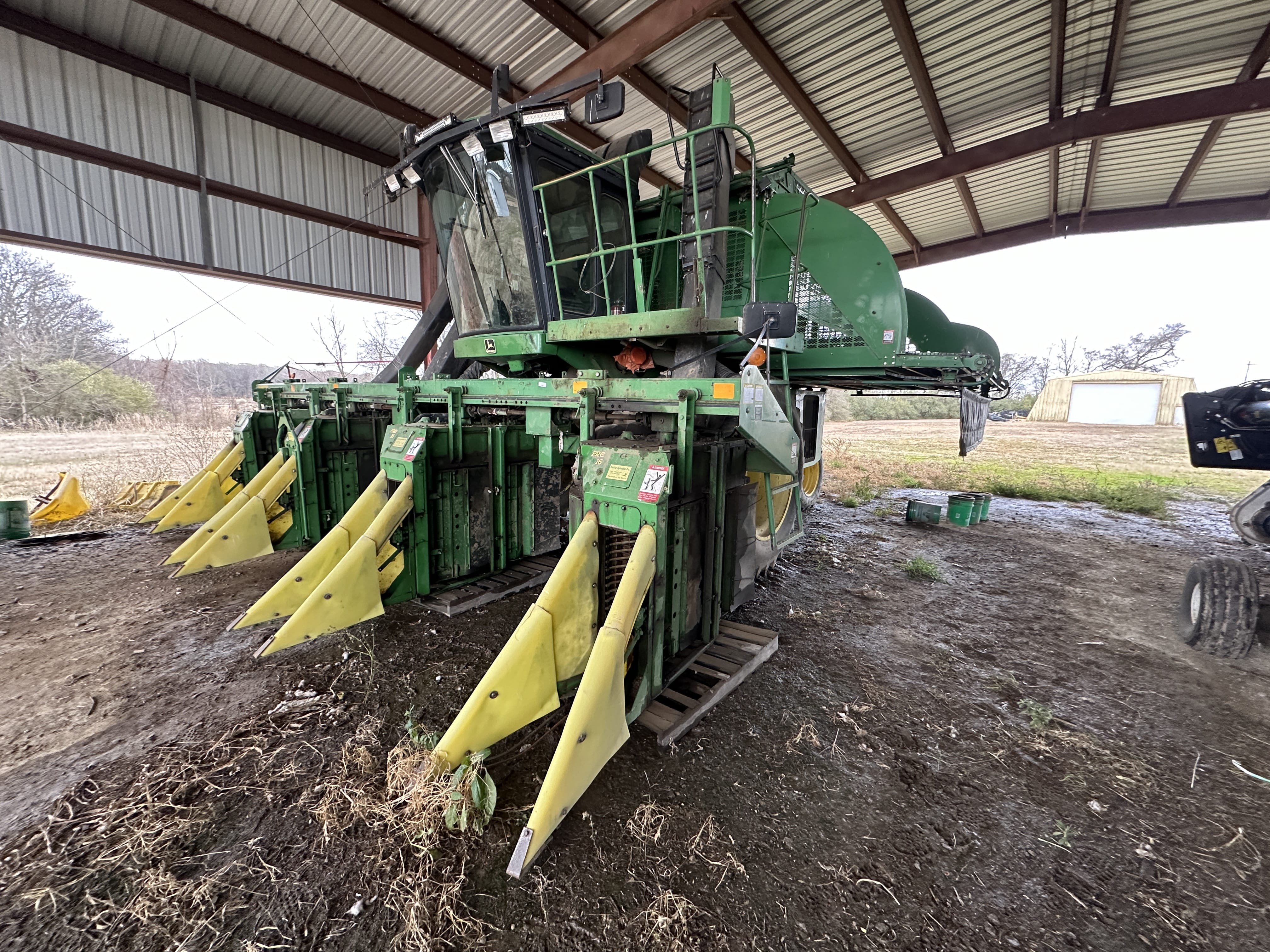 Main image John Deere 9976