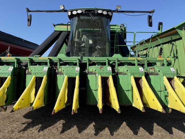 Image of John Deere 9996 equipment image 1