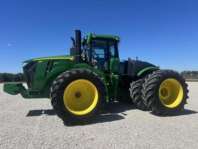 Image of John Deere 9R 640 equipment image 3