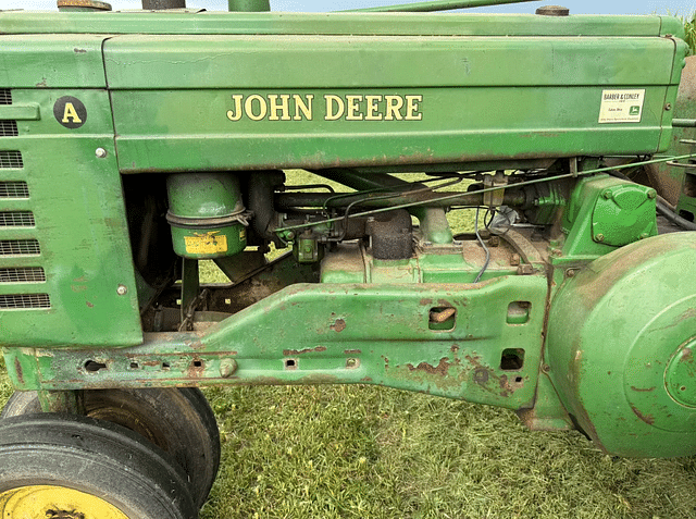 Image of John Deere A equipment image 1