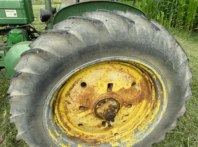 Image of John Deere A equipment image 2