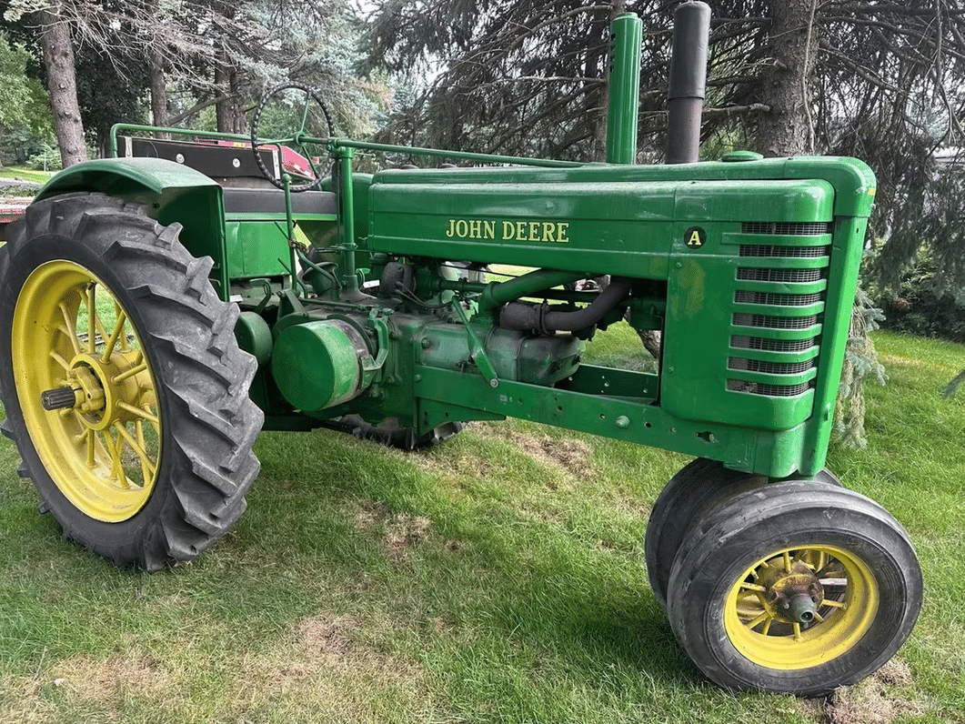 Image of John Deere A Image 1