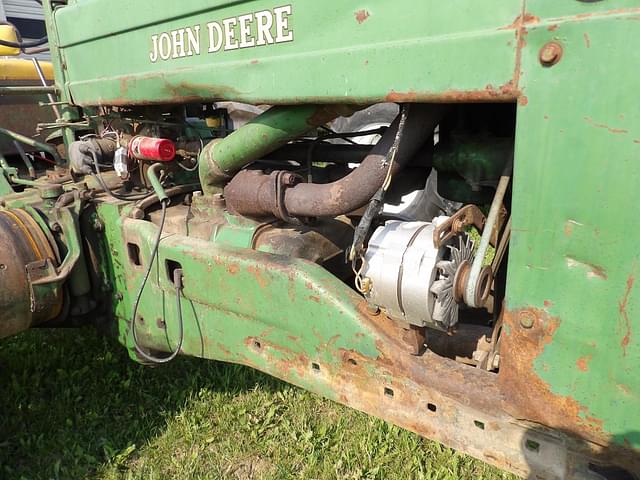 Image of John Deere A equipment image 1