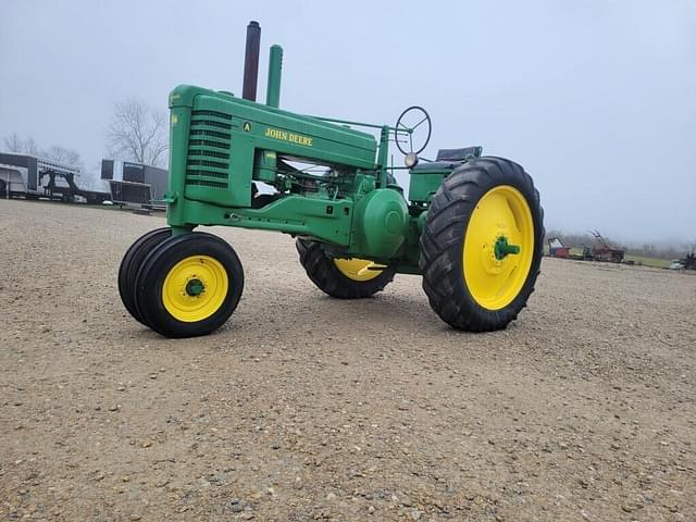 Image of John Deere A equipment image 3