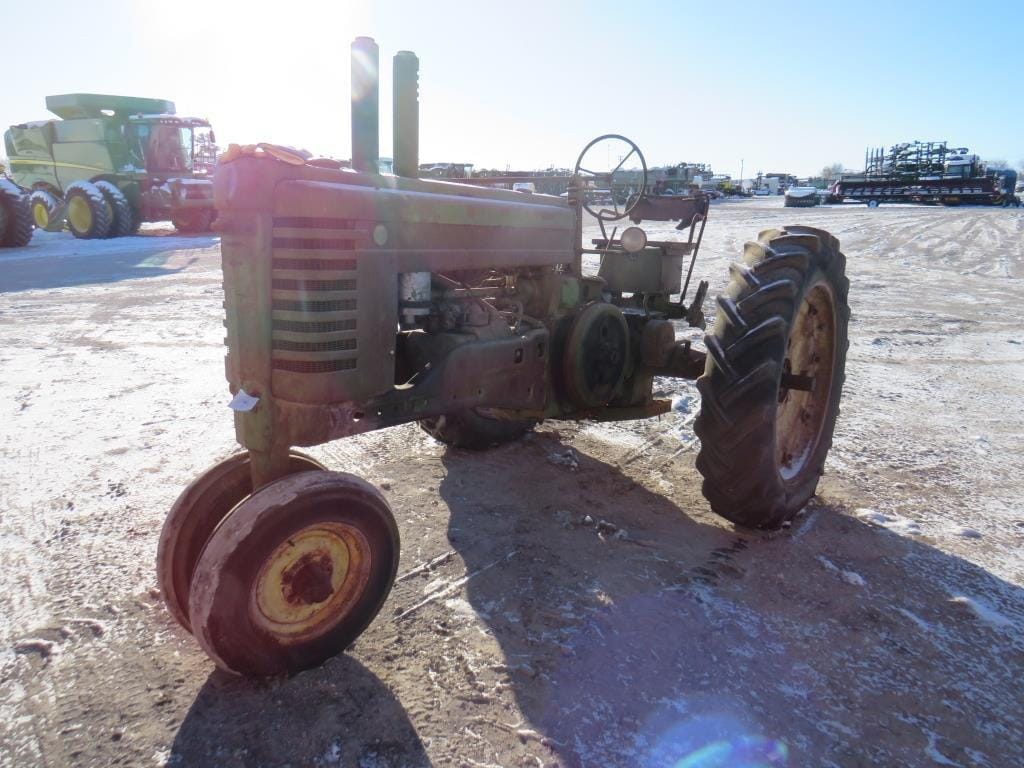 John Deere A Equipment Image0