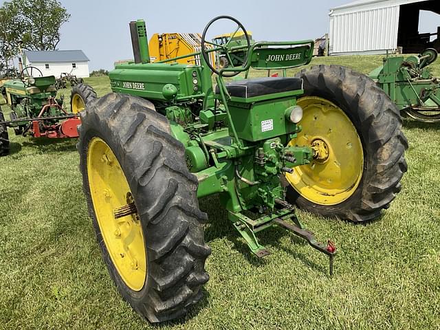 Image of John Deere A equipment image 1