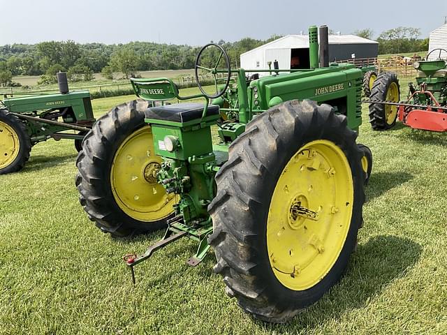 Image of John Deere A equipment image 2