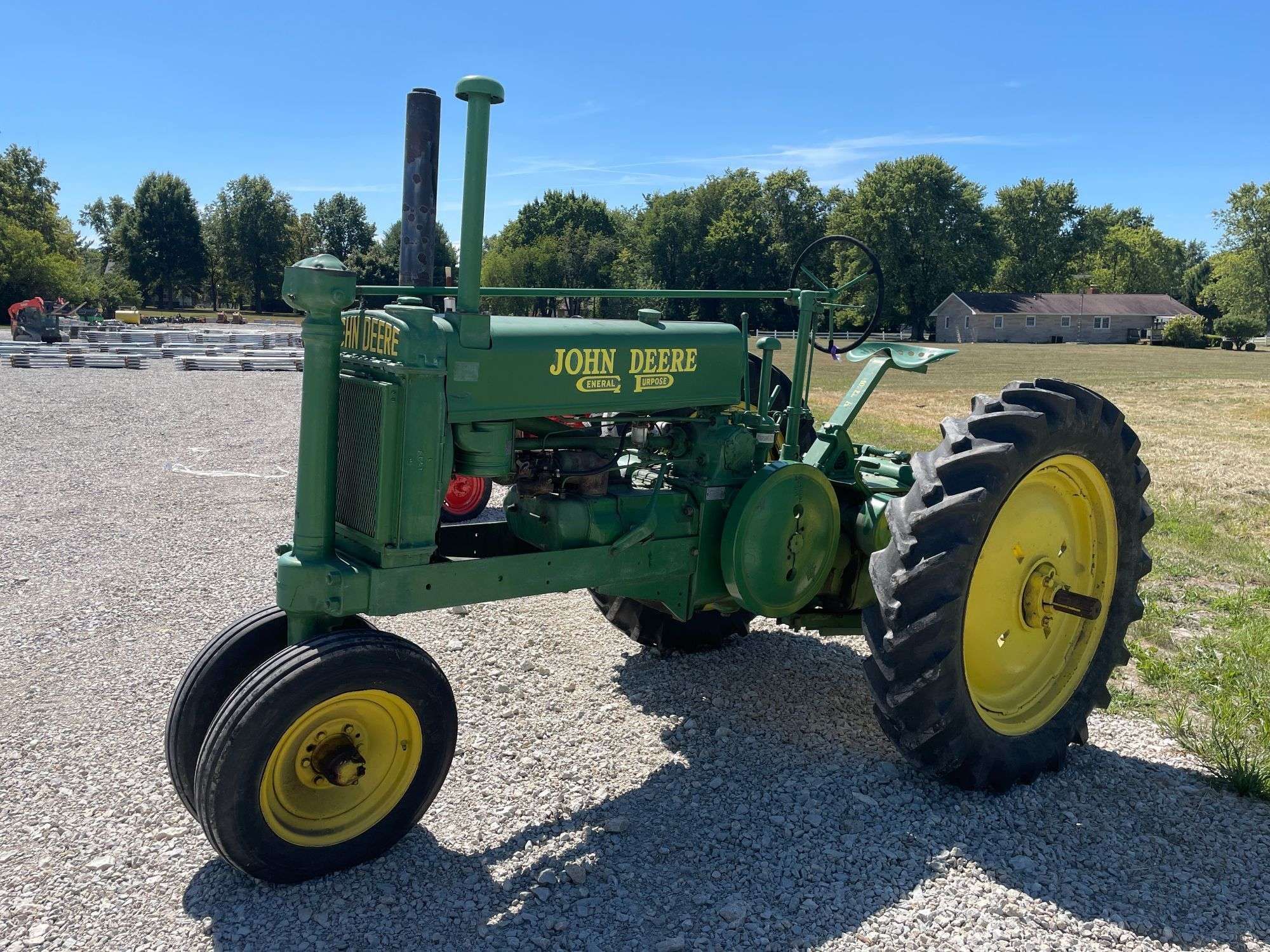 John Deere A Equipment Image0