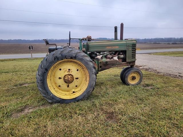 Image of John Deere A equipment image 3