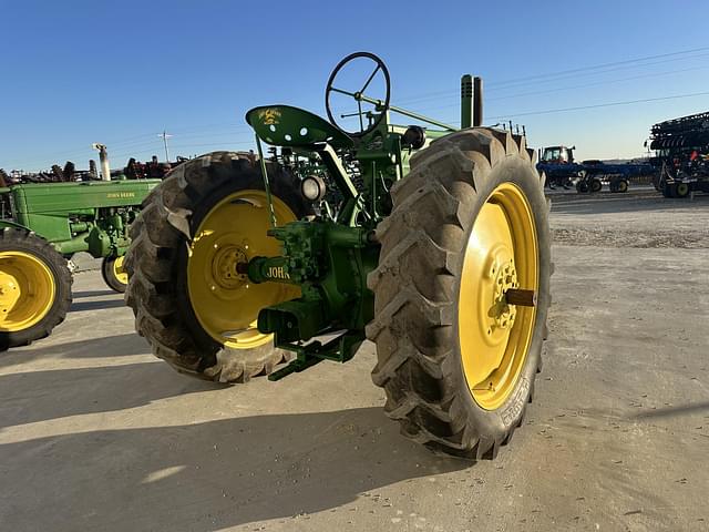 Image of John Deere A equipment image 2