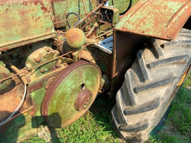 Image of John Deere A equipment image 4