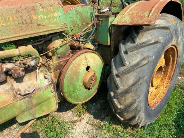 Image of John Deere A equipment image 3