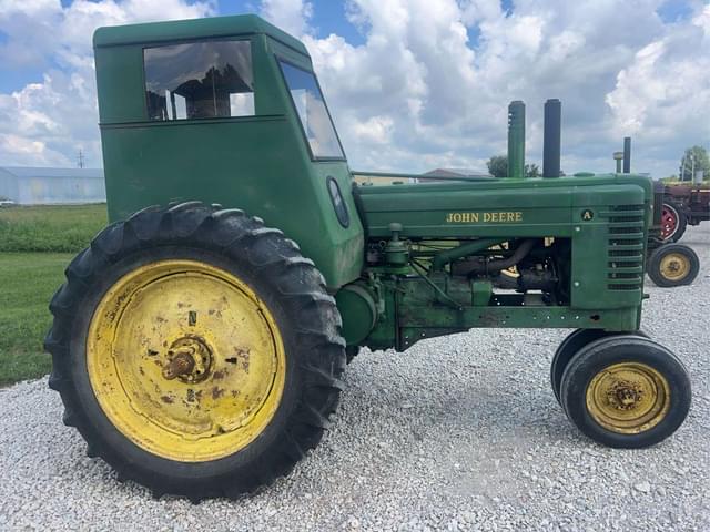 Image of John Deere A equipment image 3
