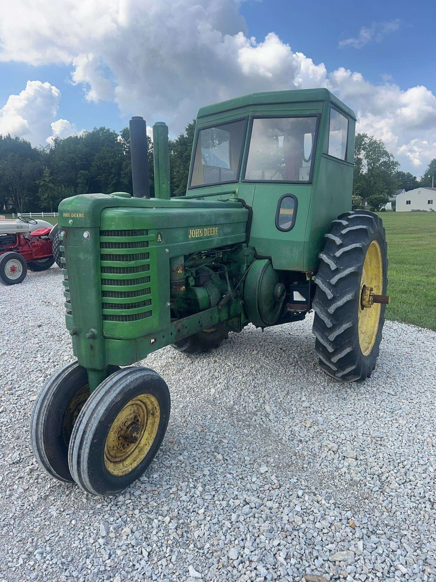 John Deere A Equipment Image0