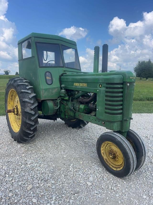 Image of John Deere A equipment image 2