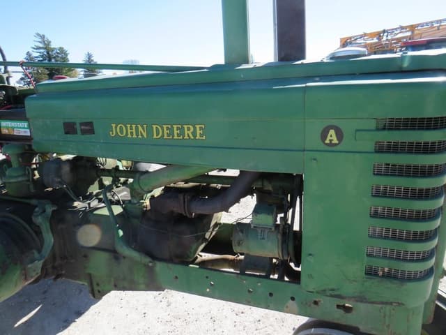 Image of John Deere A equipment image 4