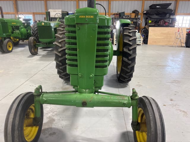 Image of John Deere A equipment image 2