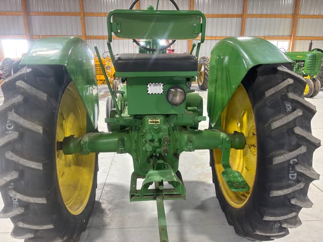 Image of John Deere A equipment image 3