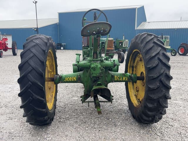 Image of John Deere A equipment image 4