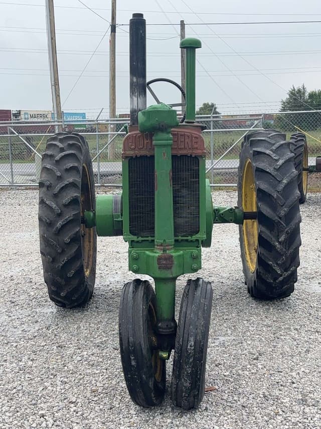 Image of John Deere A equipment image 1