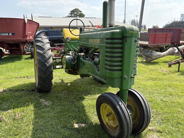 Image of John Deere A equipment image 1