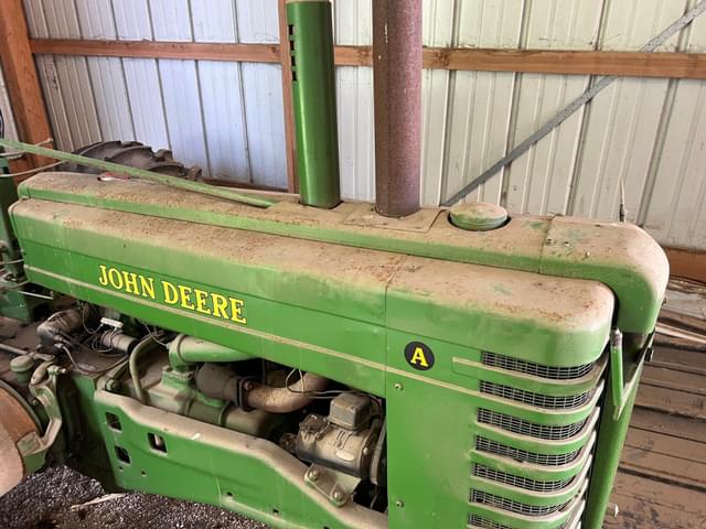 Image of John Deere A equipment image 1