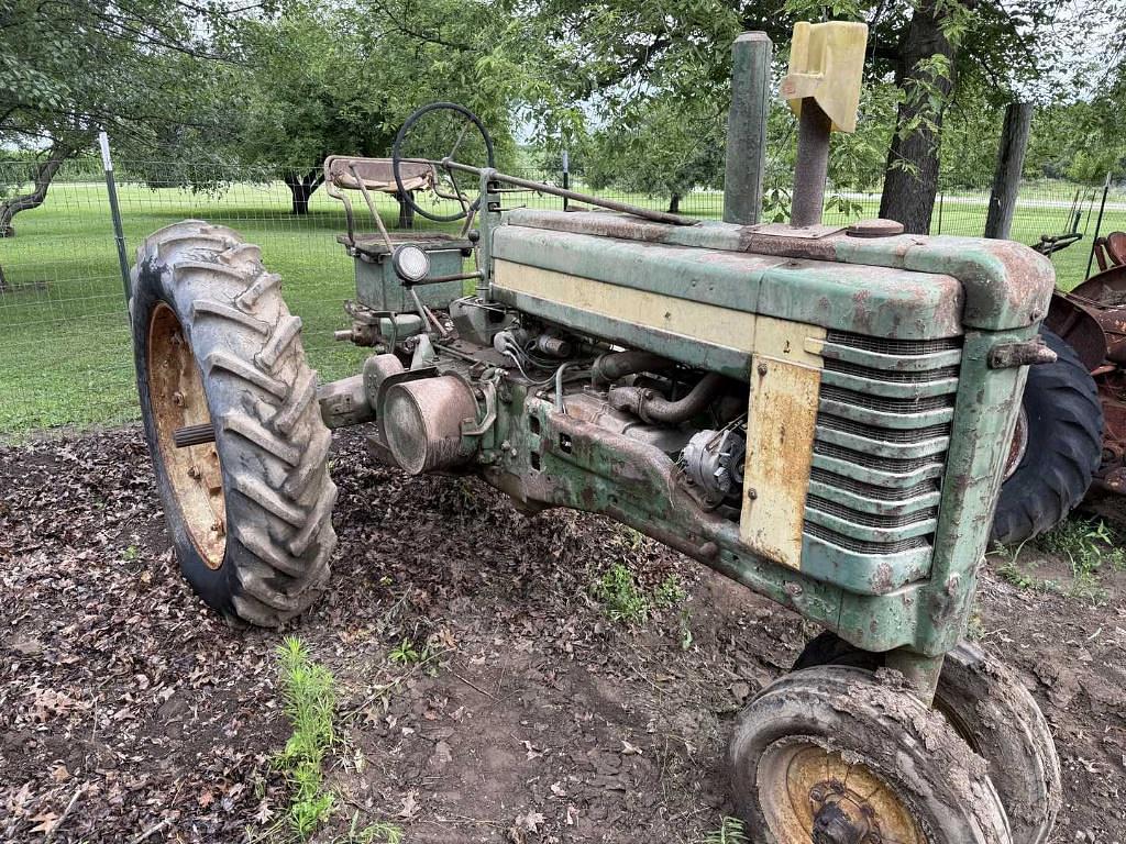 Image of John Deere A Image 0