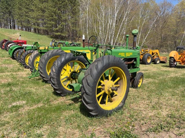 Image of John Deere A equipment image 2