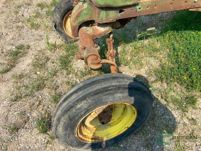 Image of John Deere A equipment image 4