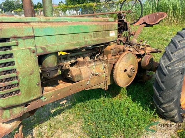 Image of John Deere A equipment image 3