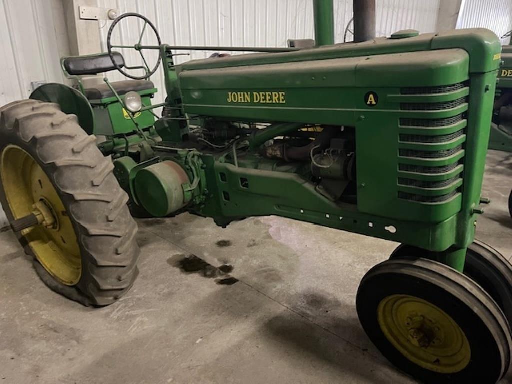 Image of John Deere A Image 0