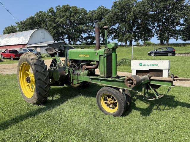 Image of John Deere A equipment image 2