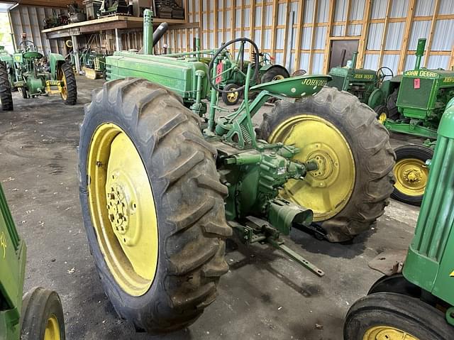 Image of John Deere A equipment image 2