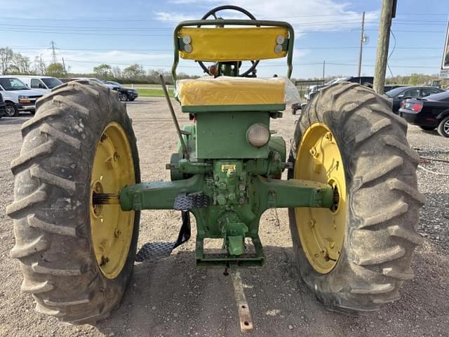 Image of John Deere A equipment image 2