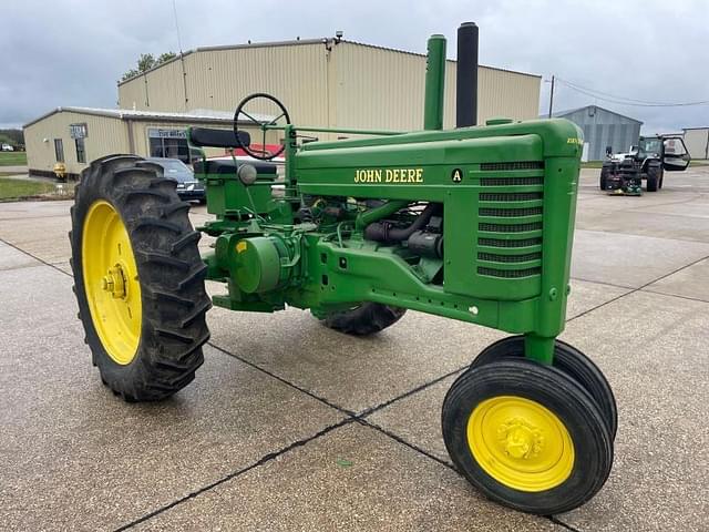 Image of John Deere A equipment image 1