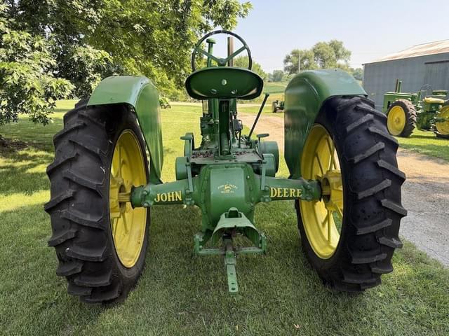 Image of John Deere A equipment image 4