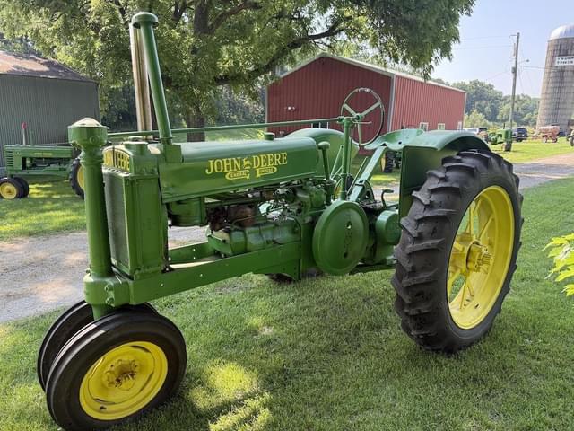 Image of John Deere A equipment image 2