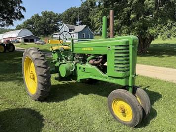 Main image John Deere A