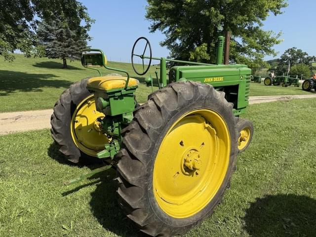 Image of John Deere A equipment image 4