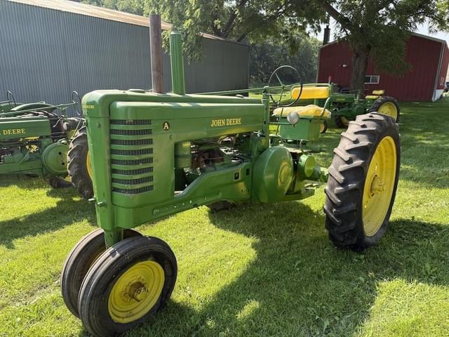 Image of John Deere A equipment image 1