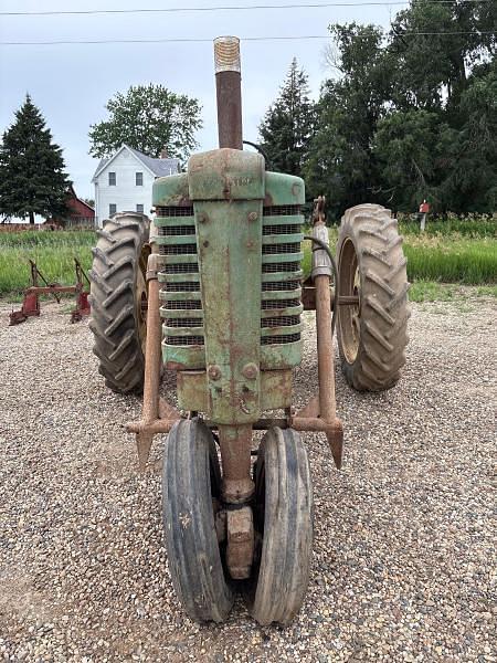 Image of John Deere A equipment image 1