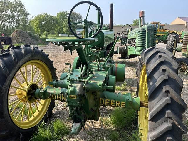 Image of John Deere A equipment image 4