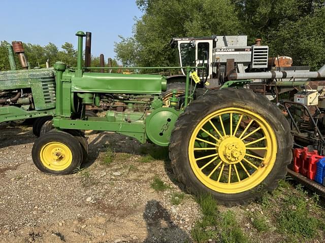 Image of John Deere A equipment image 1
