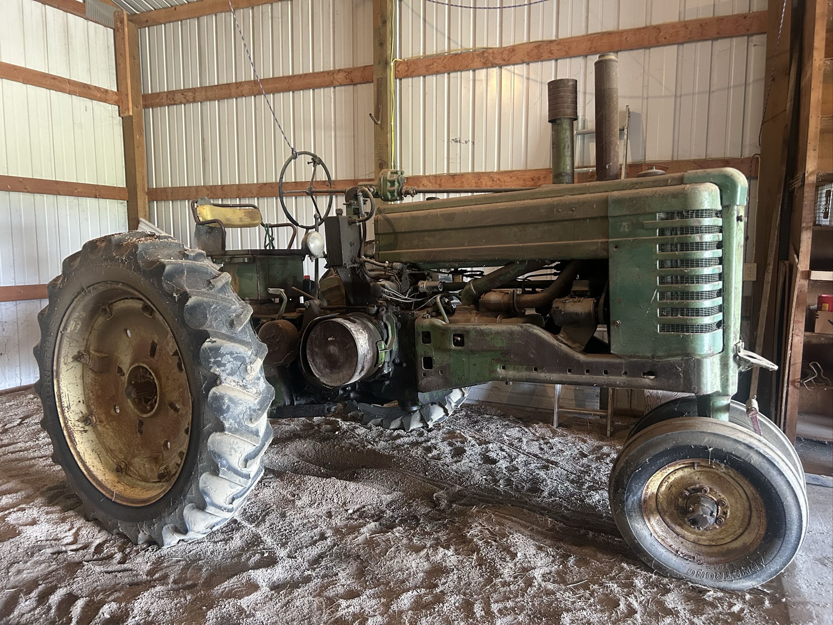 John Deere A Equipment Image0