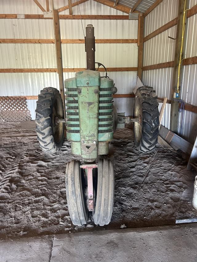Image of John Deere A equipment image 2