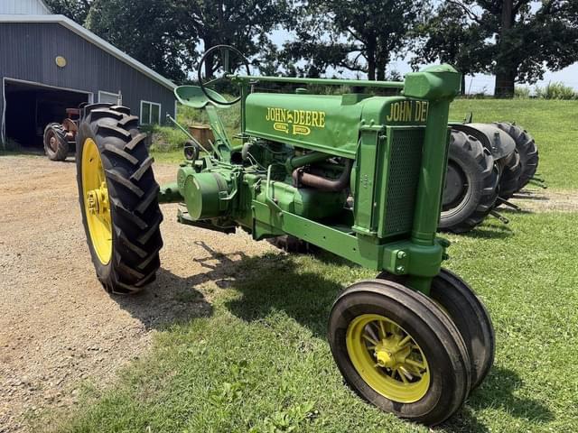 Image of John Deere A equipment image 2