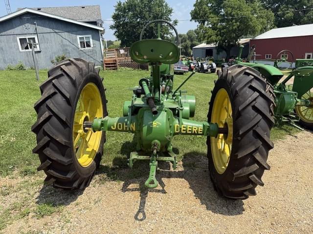 Image of John Deere A equipment image 4