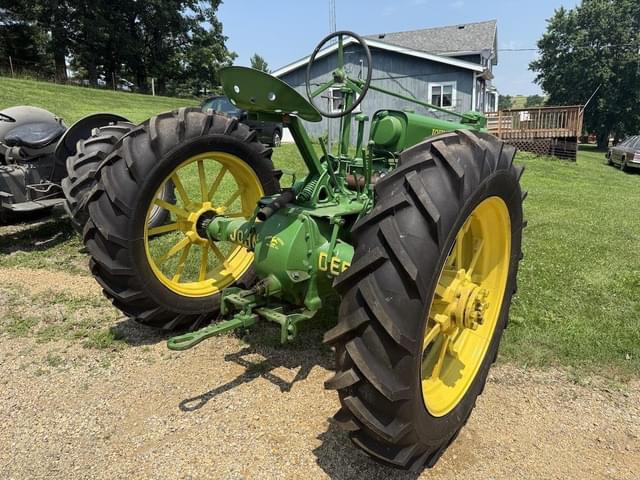 Image of John Deere A equipment image 3