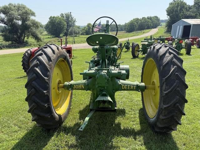 Image of John Deere A equipment image 4